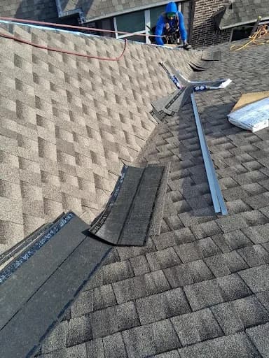 911 Exteriors Roofing and Construction photo